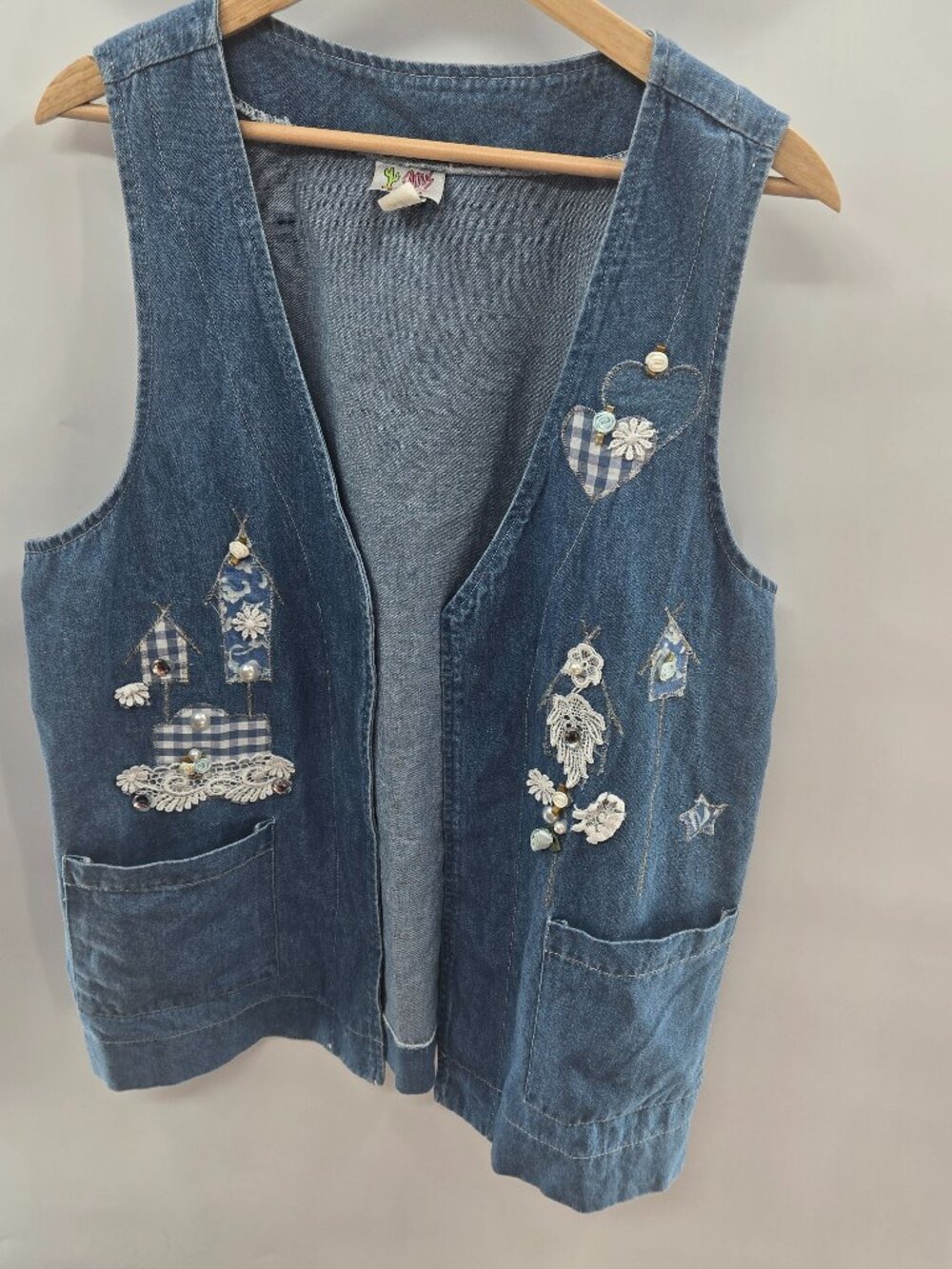 Vintage 1990s Cactus California Embellished Birdhouse Lace Denim Vest Large